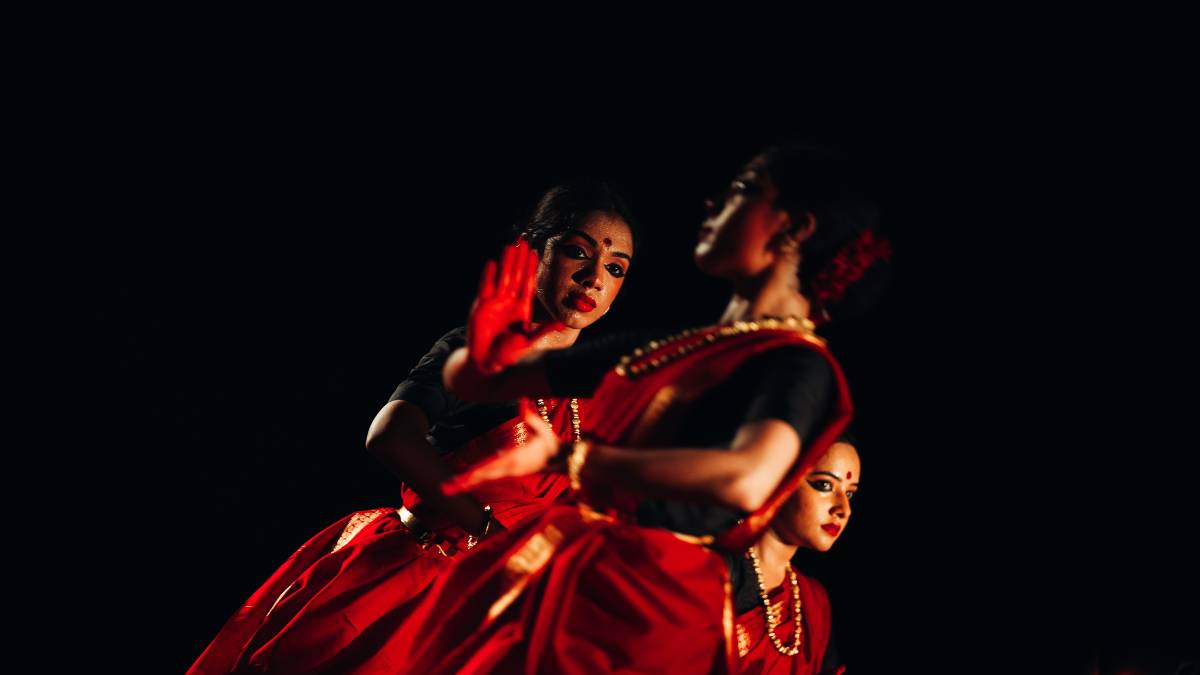 Vishva Garbha \ Performance