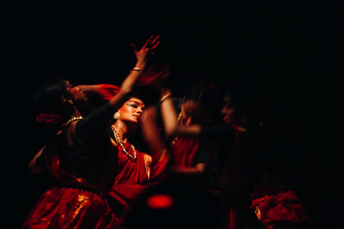 Vishva Garbha \ Performance